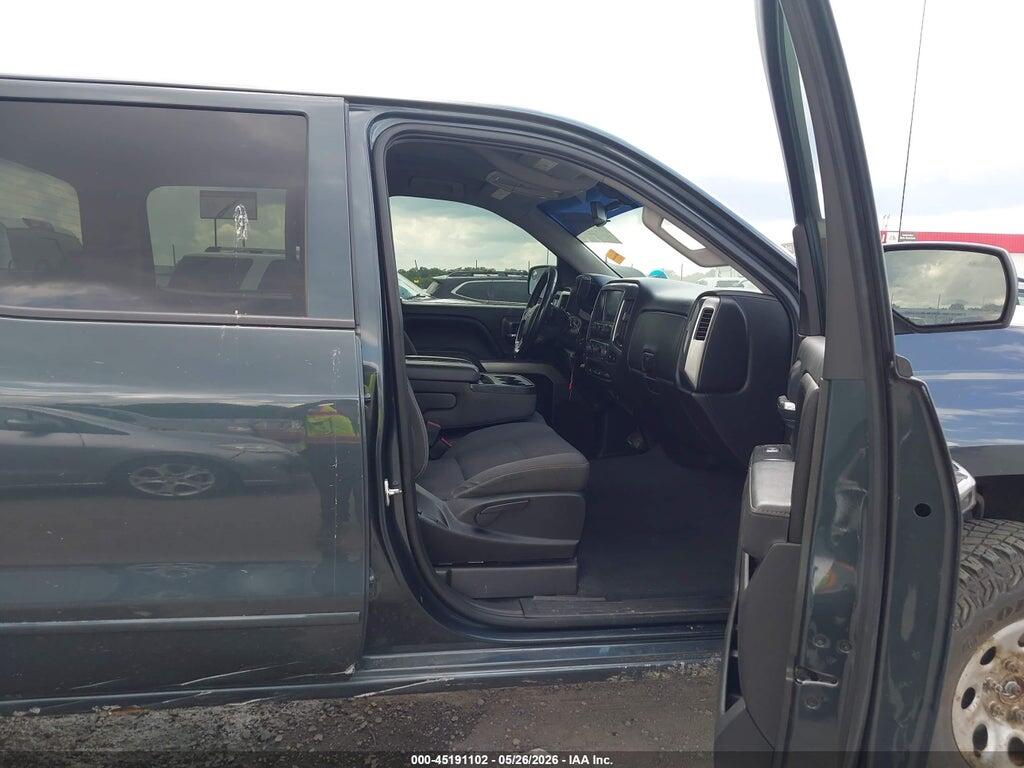 3GCUKREC6JG437145 2018 CHEVROLET SILVERADO 1500 photo no. 5