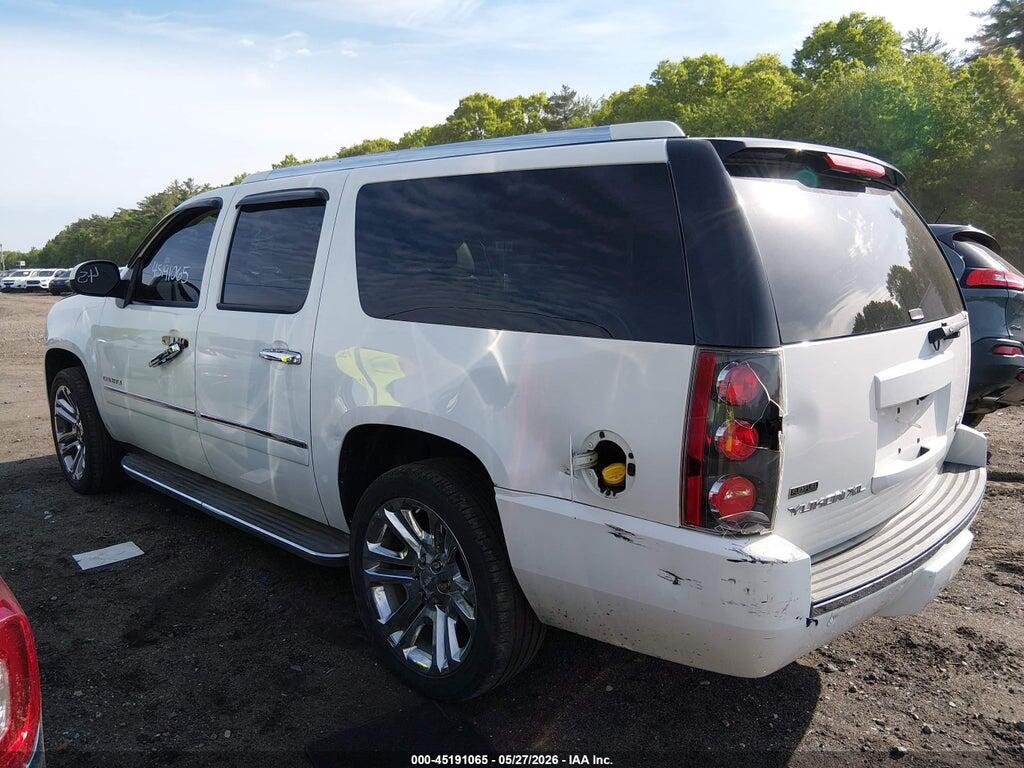 1GKUKMEF2AR112039 2010 GMC YUKON XL 1500 photo no. 3