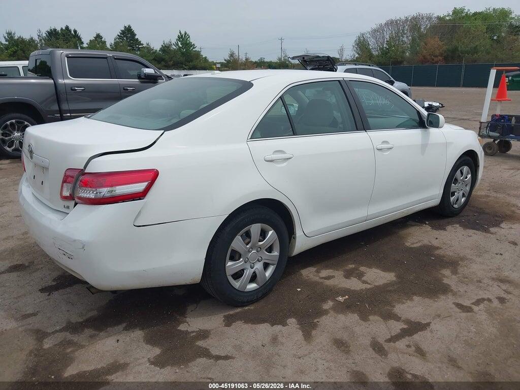4T4BF3EK9BR214663 2011 TOYOTA CAMRY photo no. 4