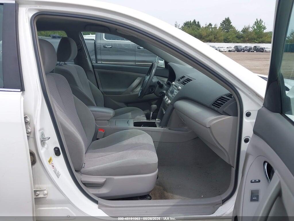 4T4BF3EK9BR214663 2011 TOYOTA CAMRY photo no. 5