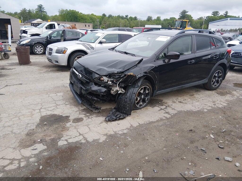 JF2GTABC6JH316140 2018 SUBARU CROSSTREK photo no. 2