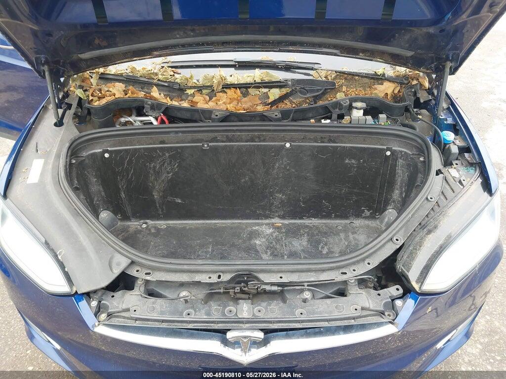 5YJXCAE24GF014131 2016 TESLA MODEL X photo no. 10