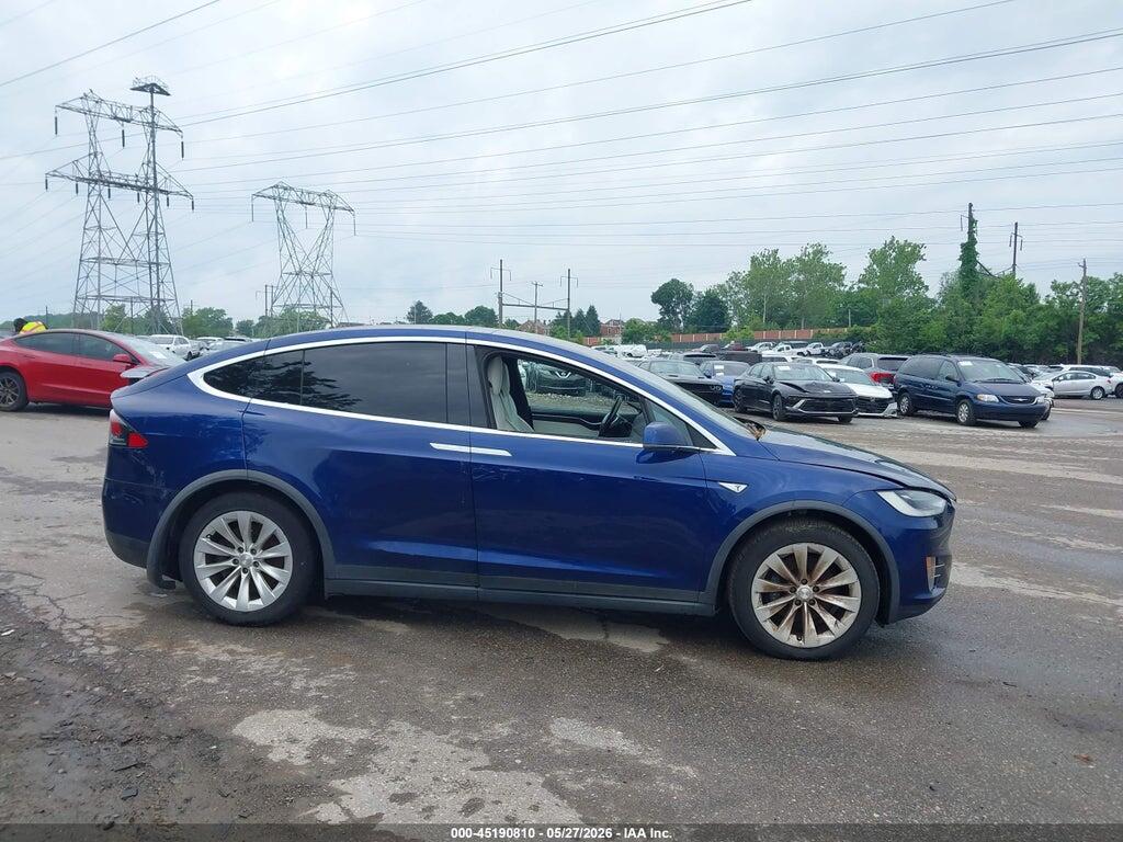 5YJXCAE24GF014131 2016 TESLA MODEL X photo no. 6
