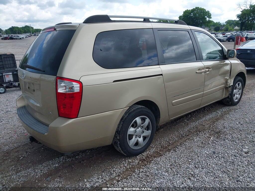 KNDMB233586202497 2008 KIA SEDONA photo no. 4
