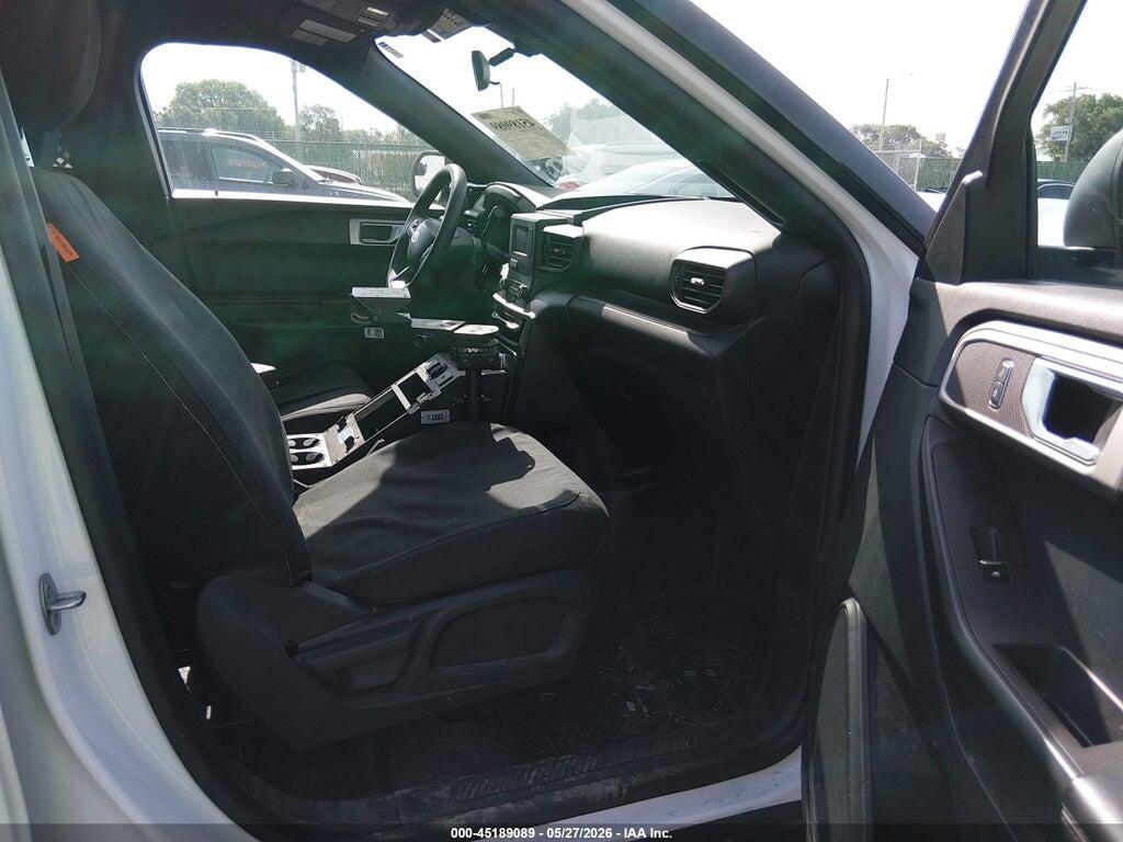 1FM5K8AB0PGB11157 2023 FORD POLICE INTERCEPTOR UTILITY photo no. 5