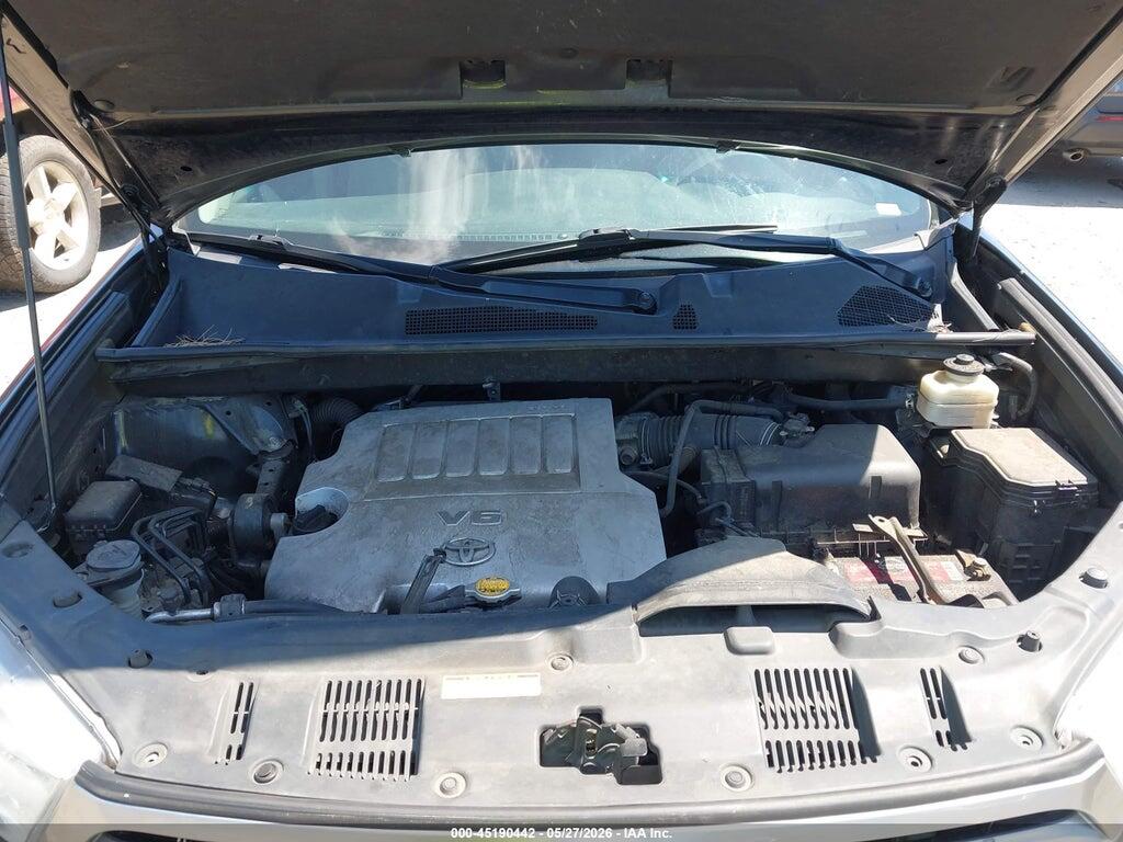 5TDBK3EH2BS063734 2011 TOYOTA HIGHLANDER photo no. 10