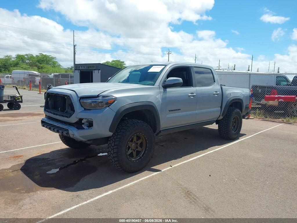 3TMAZ5CN0JM057537 2018 TOYOTA TACOMA photo no. 2