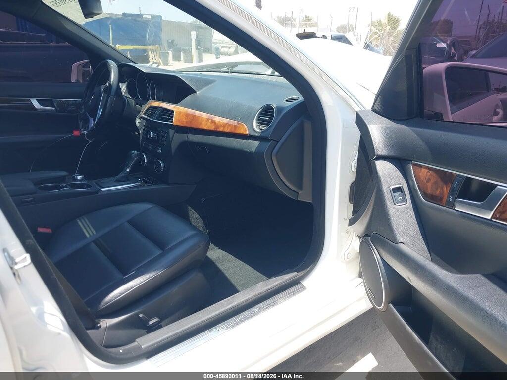 WDDGF4HB6DA746310 2013 MERCEDES-BENZ C 250 photo no. 5