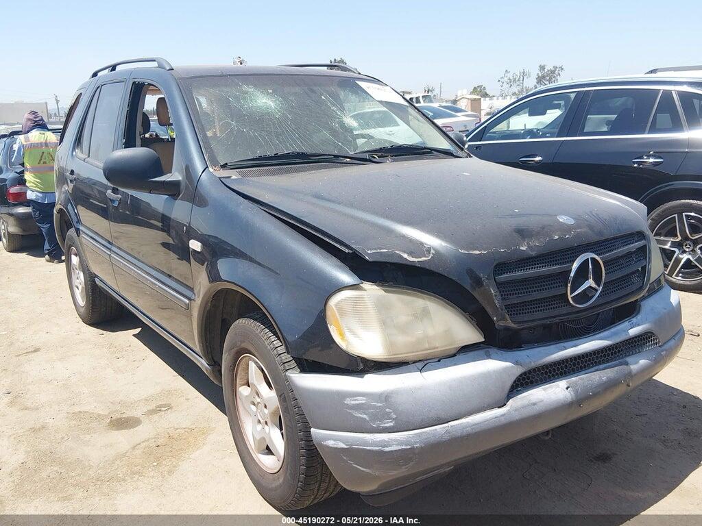 4JGAB54E3XA133367 1999 MERCEDES-BENZ ML 320 photo no. 1