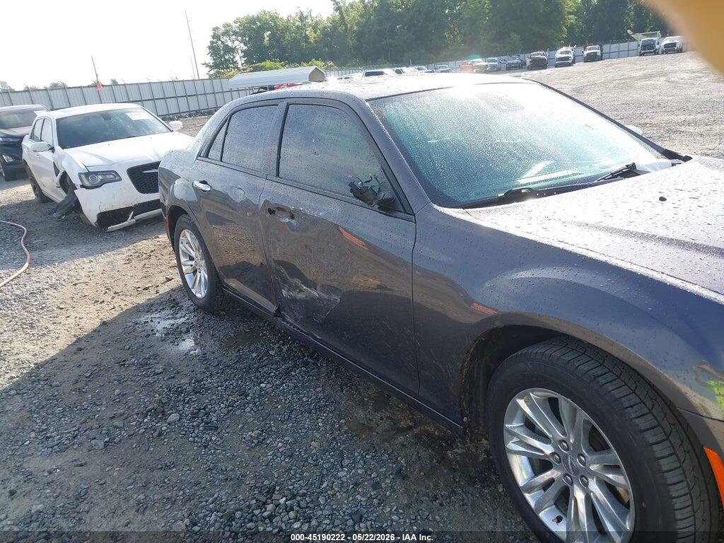 2C3CCABG8JH326070 2018 CHRYSLER 300 photo no. 6