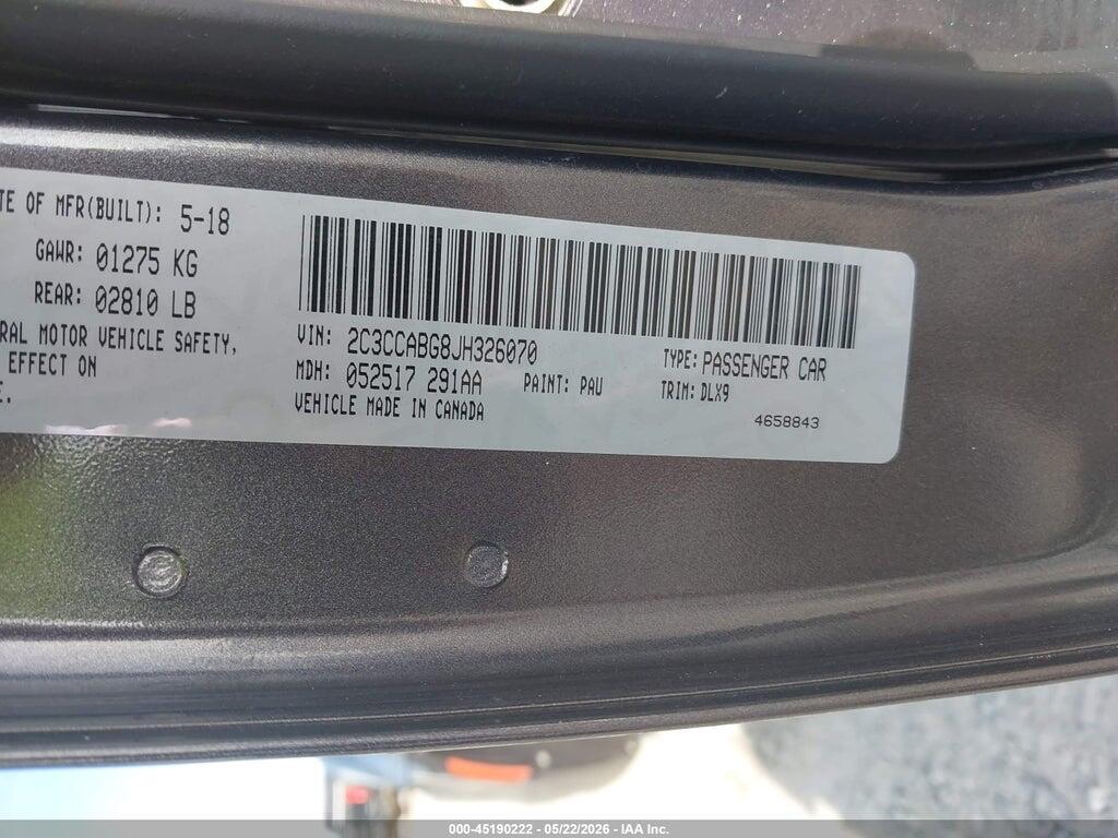 2C3CCABG8JH326070 2018 CHRYSLER 300 photo no. 9