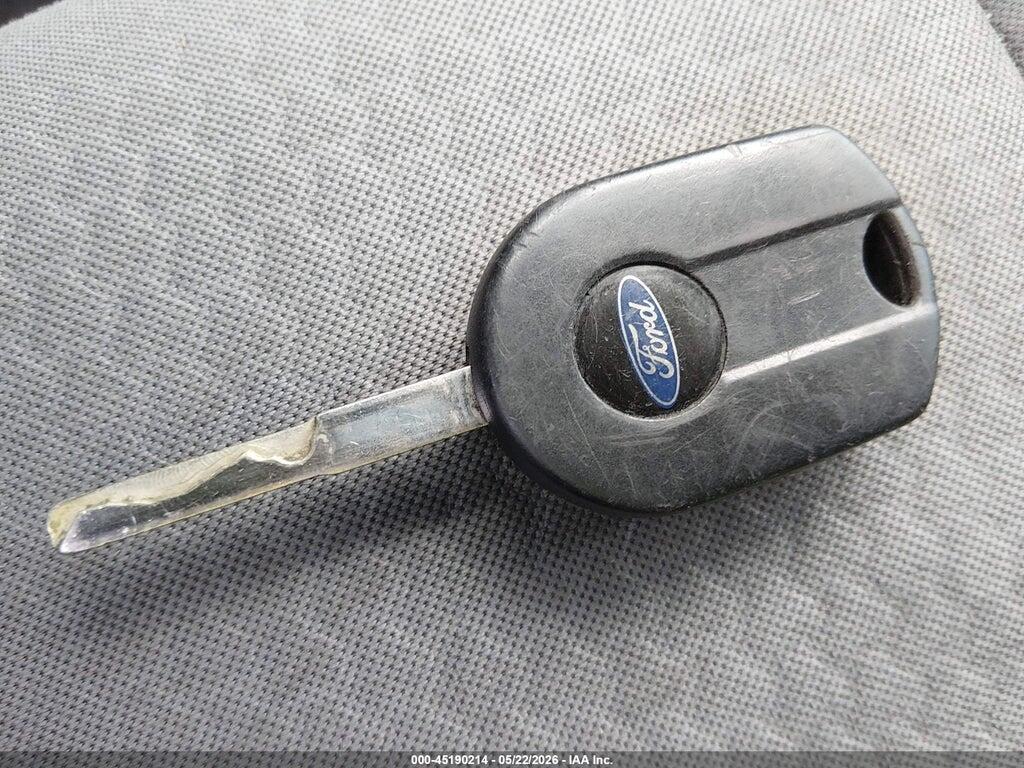 1FMCU0GD2HUF01885 2017 FORD ESCAPE photo no. 11