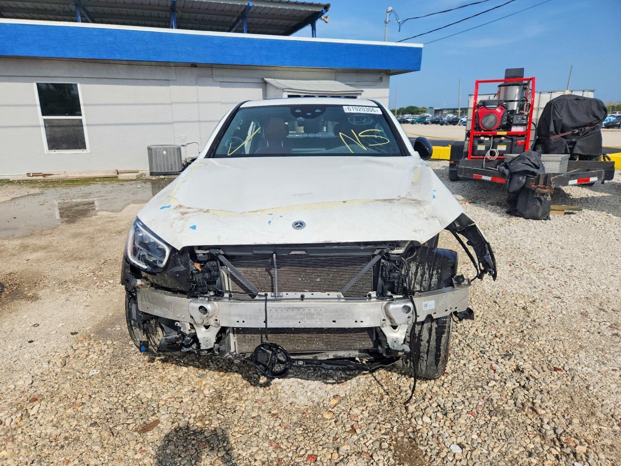 2023 MERCEDES-BENZ GLC COUPE 300 4MATIC — Фото 5 из 13