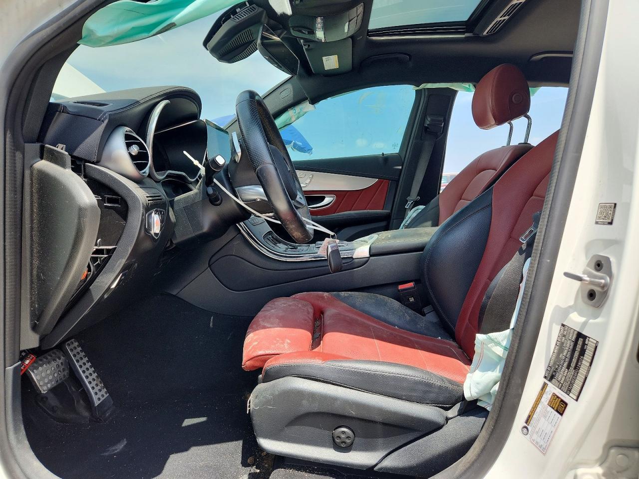 2023 MERCEDES-BENZ GLC COUPE 300 4MATIC — Фото 7 из 13