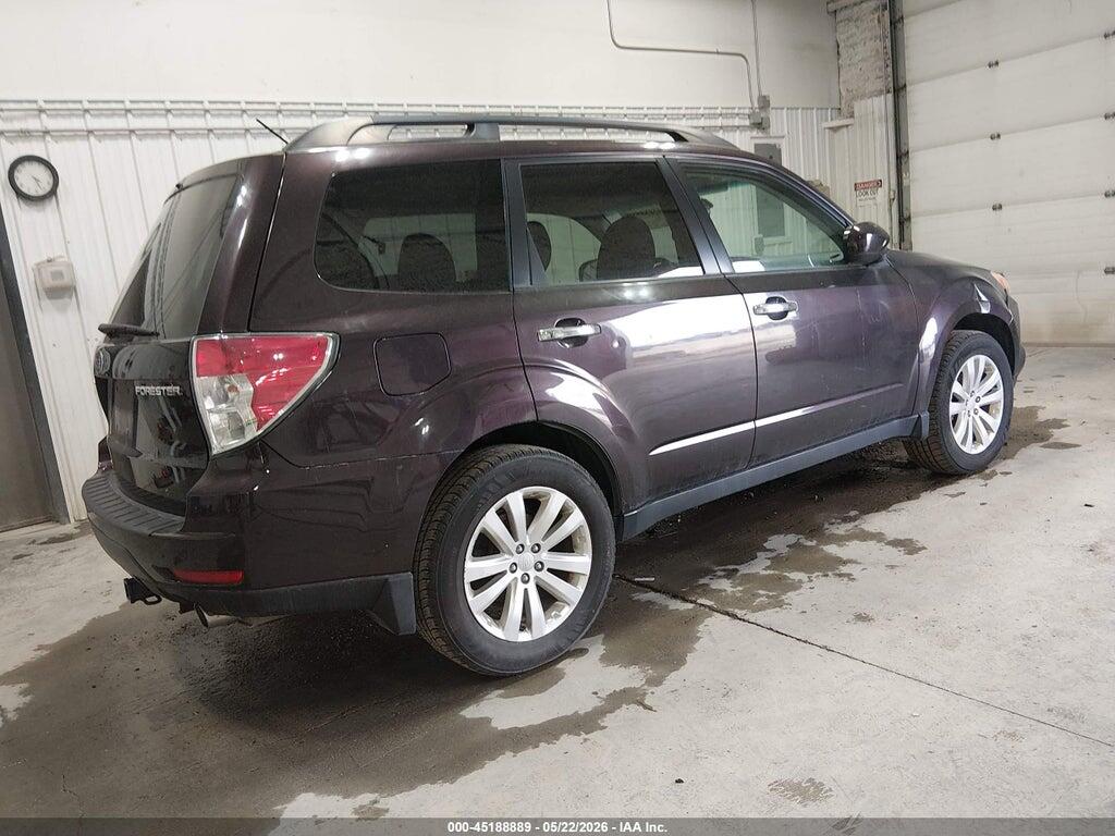 JF2SHADC7DH411190 2013 SUBARU FORESTER photo no. 4