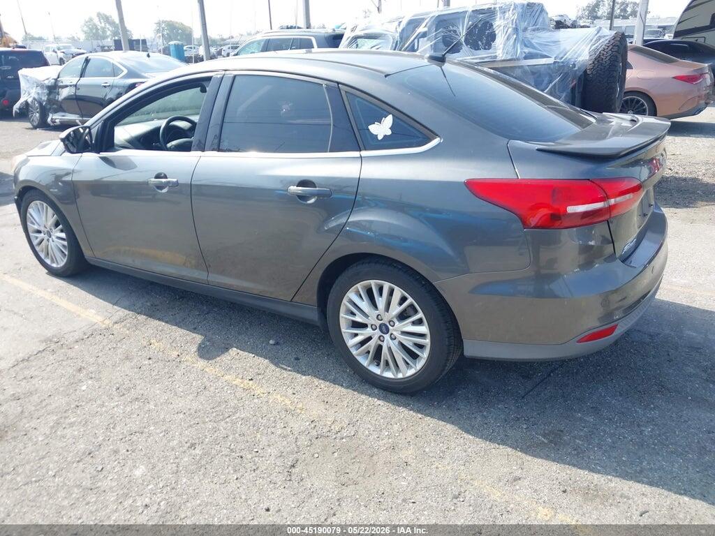1FADP3J28HL245627 2017 FORD FOCUS photo no. 3