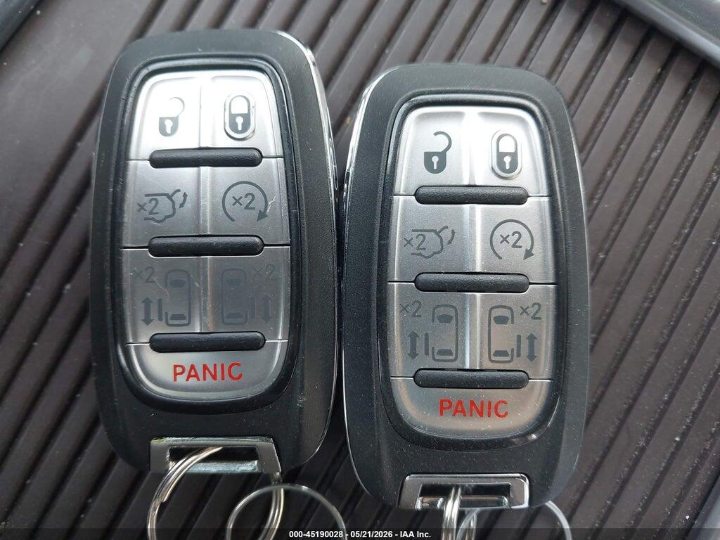 2C4RC1L73MR606191 2021 CHRYSLER PACIFICA HYBRID photo no. 11
