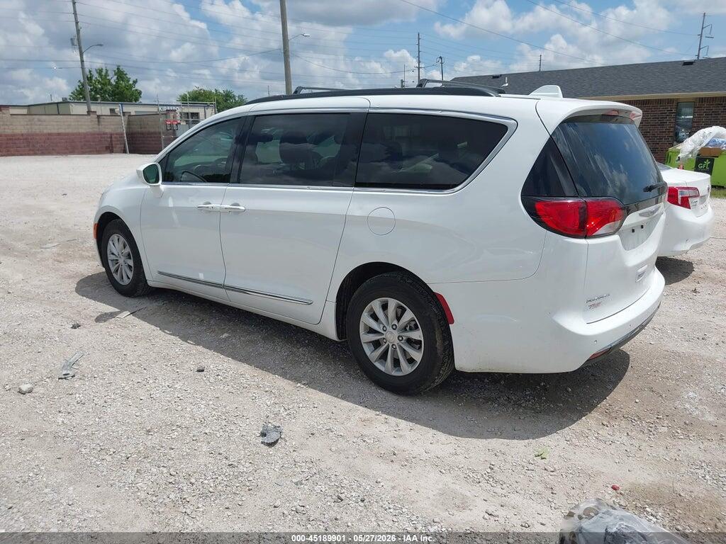 2C4RC1BG7HR526643 2017 CHRYSLER PACIFICA photo no. 3
