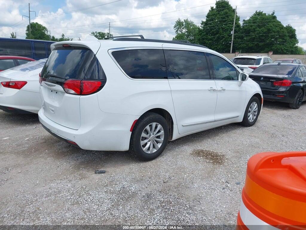 2C4RC1BG7HR526643 2017 CHRYSLER PACIFICA photo no. 4