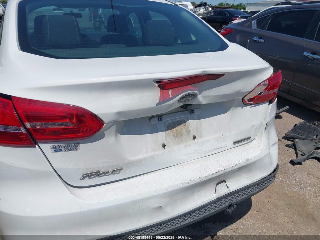 1FADP3E26GL387094 2016 FORD FOCUS photo no. 6