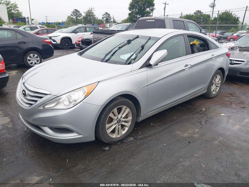5NPEB4AC5CH406105 2012 HYUNDAI SONATA photo no. 2