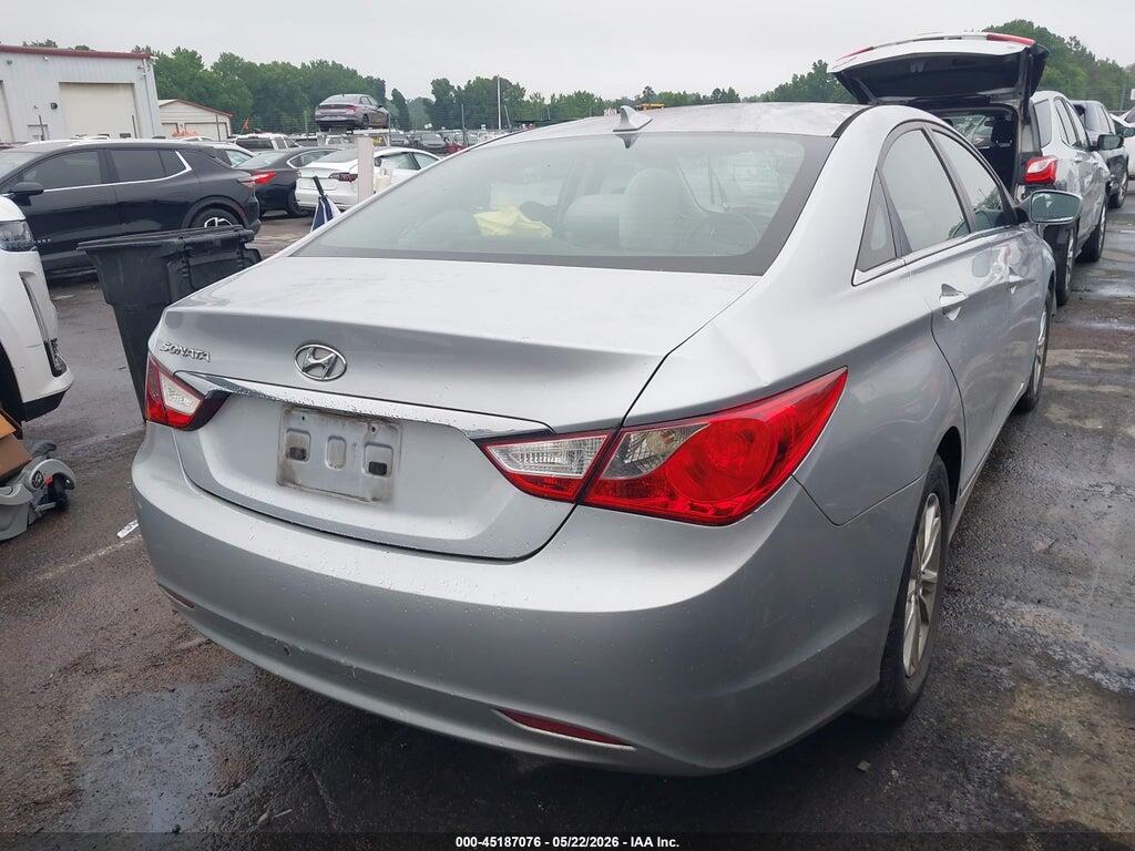5NPEB4AC5CH406105 2012 HYUNDAI SONATA photo no. 4