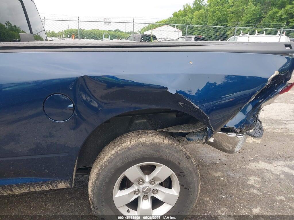 1C6RR7TT5KS710604 2019 RAM 1500 CLASSIC photo no. 6