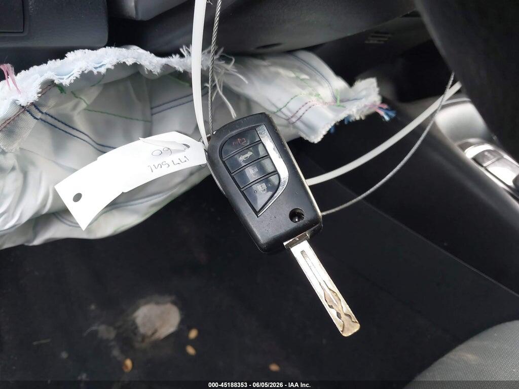 5YFEPRAE8LP120090 2020 TOYOTA COROLLA photo no. 11