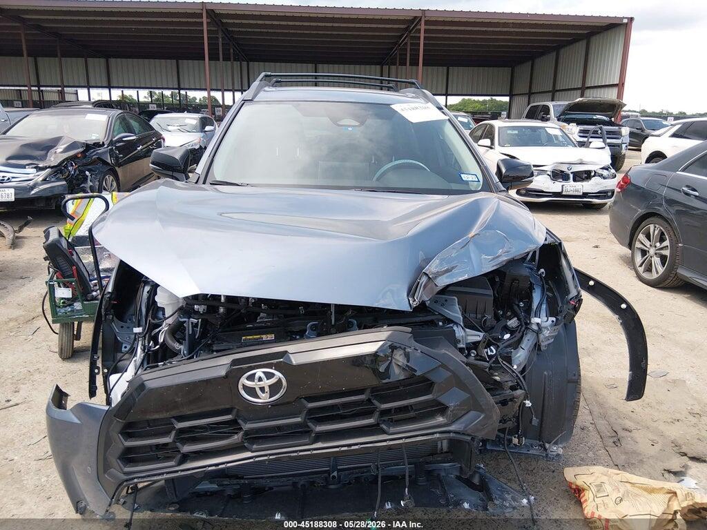 7MUDAABG4TV156838 2026 TOYOTA COROLLA CROSS photo no. 12