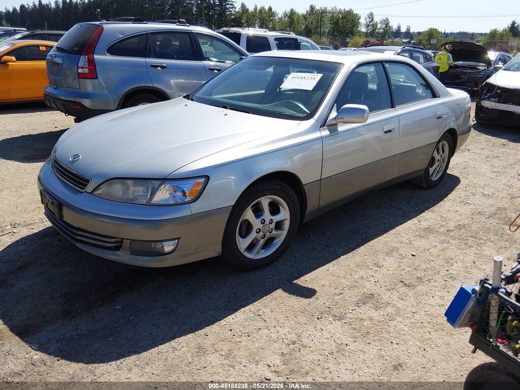JT8BF28G715111796 2001 LEXUS ES 300 photo no. 2