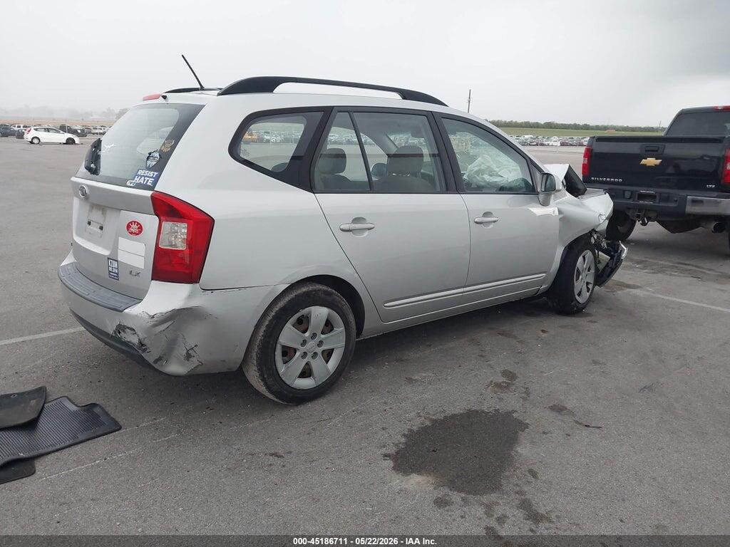 KNAFG528897273176 2009 KIA RONDO photo no. 4