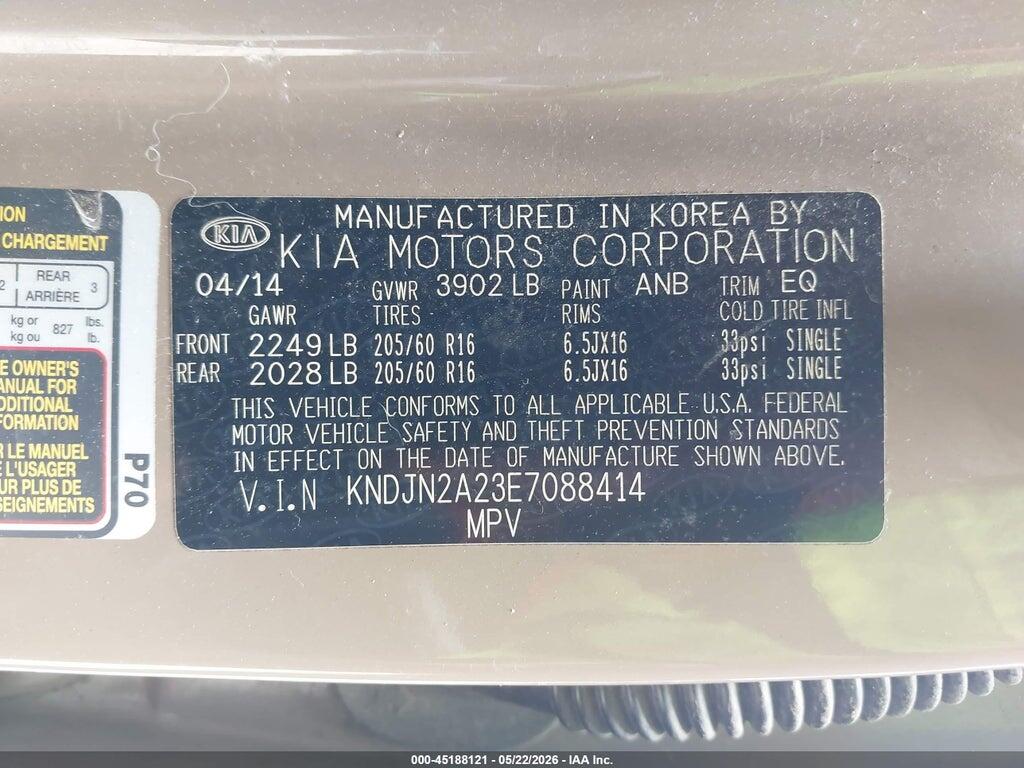 KNDJN2A23E7088414 2014 KIA SOUL photo no. 9
