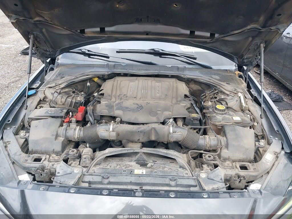 SAJAF4BV6HA976522 2017 JAGUAR XE photo no. 10