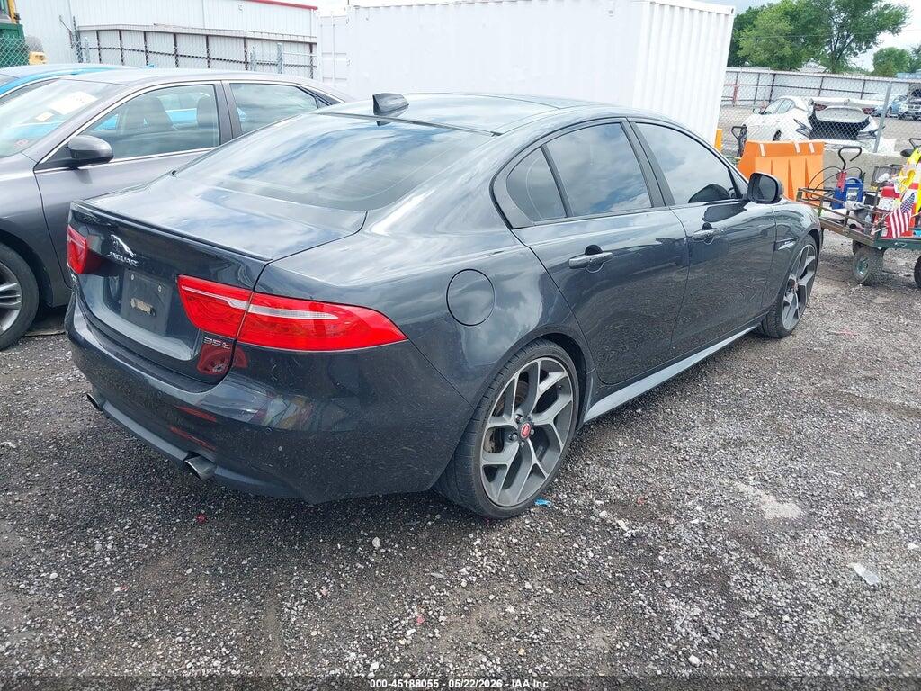 SAJAF4BV6HA976522 2017 JAGUAR XE photo no. 4