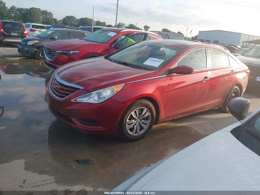5NPEB4AC8DH597987 2013 HYUNDAI SONATA photo no. 2