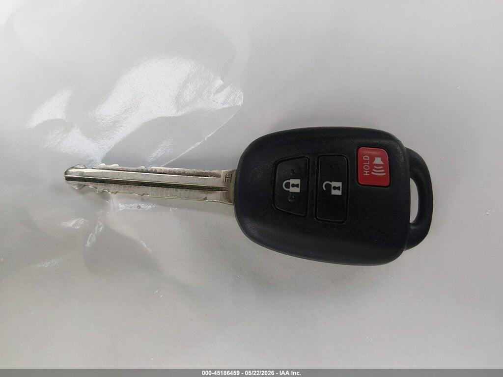 2T3ZFREV8FW152644 2015 TOYOTA RAV4 photo no. 11