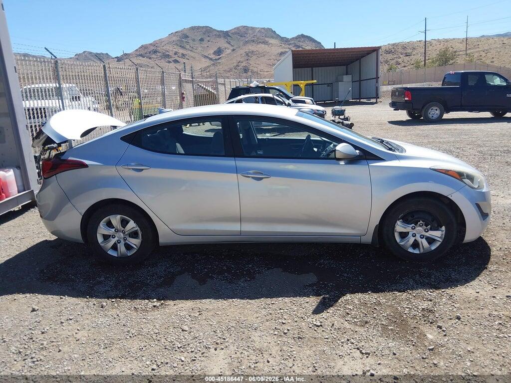 KMHDH4AE2GU575629 2016 HYUNDAI ELANTRA photo no. 12