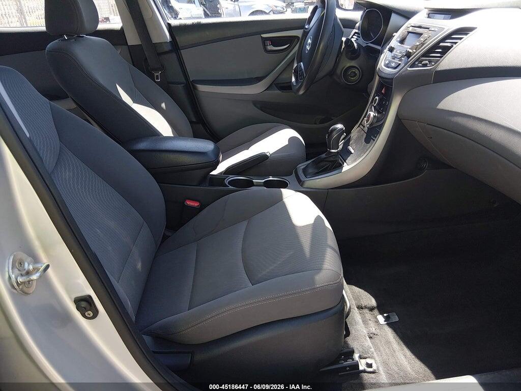 KMHDH4AE2GU575629 2016 HYUNDAI ELANTRA photo no. 5