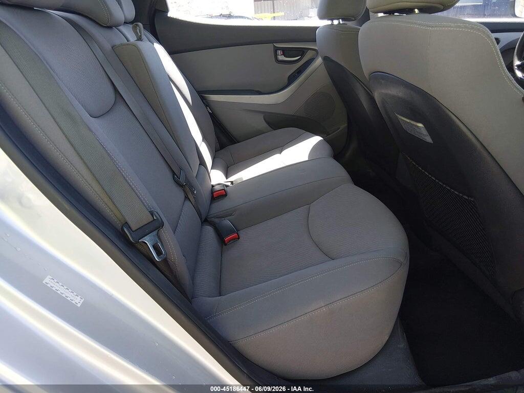 KMHDH4AE2GU575629 2016 HYUNDAI ELANTRA photo no. 8