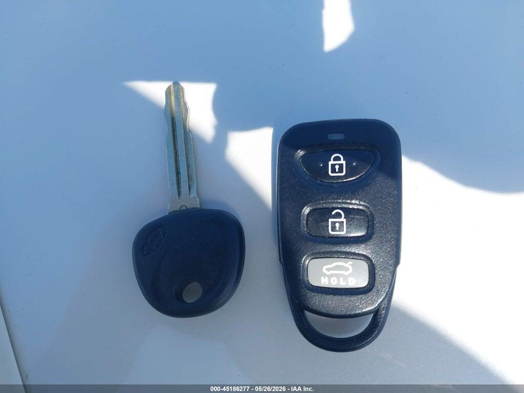 5NPD74LF1HH163632 2017 HYUNDAI ELANTRA photo no. 11