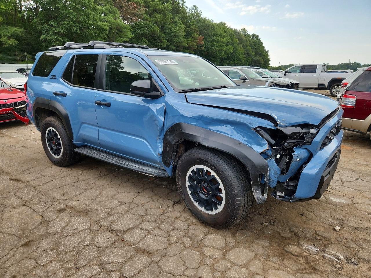 2026 TOYOTA 4RUNNER TRD OFF-ROAD — Фото 4 из 12