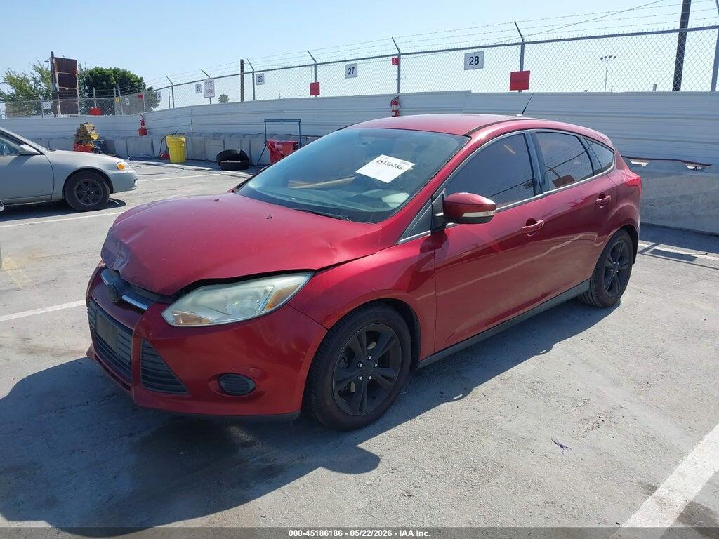 1FADP3K21EL399445 2014 FORD FOCUS photo no. 2