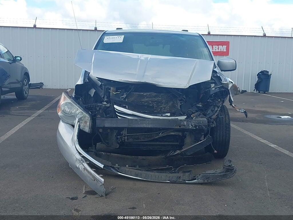 2A4RR5DG8BR723468 2011 CHRYSLER TOWN & COUNTRY photo no. 12