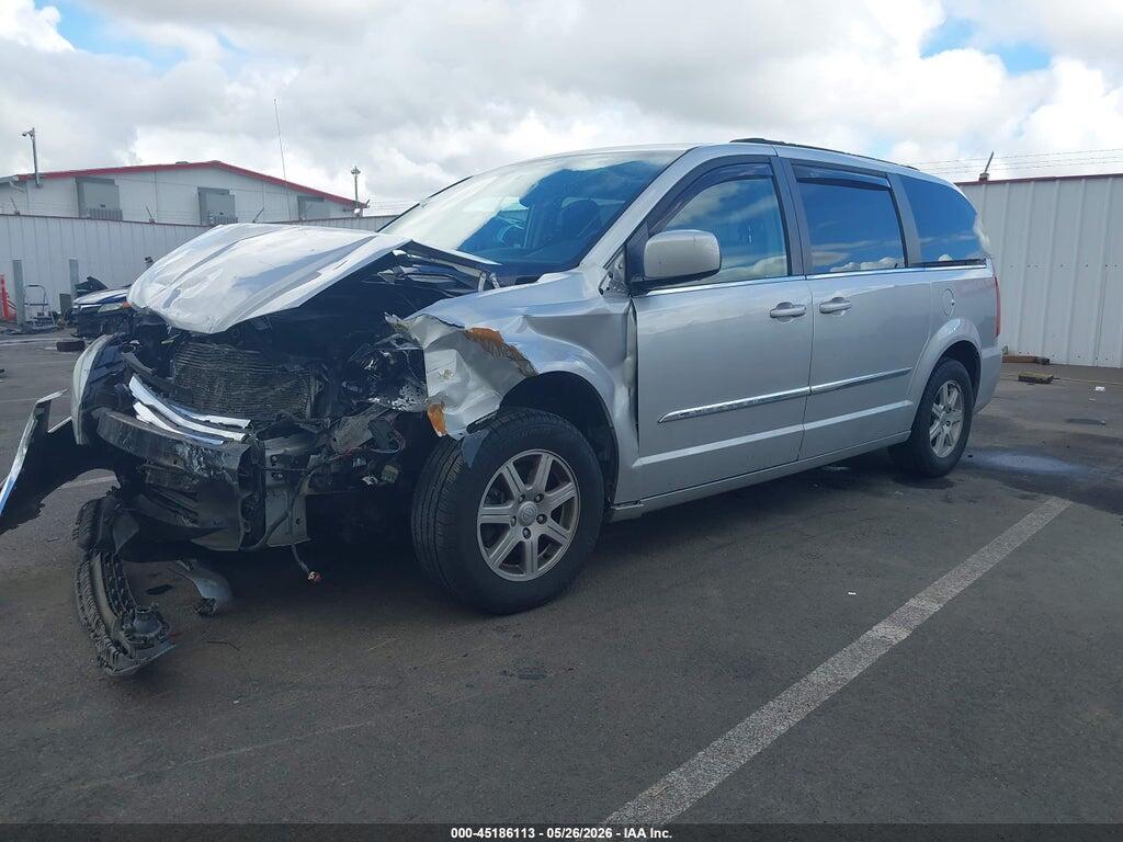 2A4RR5DG8BR723468 2011 CHRYSLER TOWN & COUNTRY photo no. 2