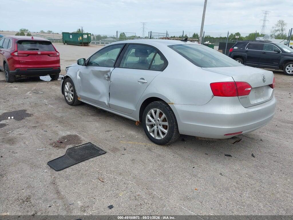 3VWDX7AJXBM303541 2011 VOLKSWAGEN JETTA photo no. 3