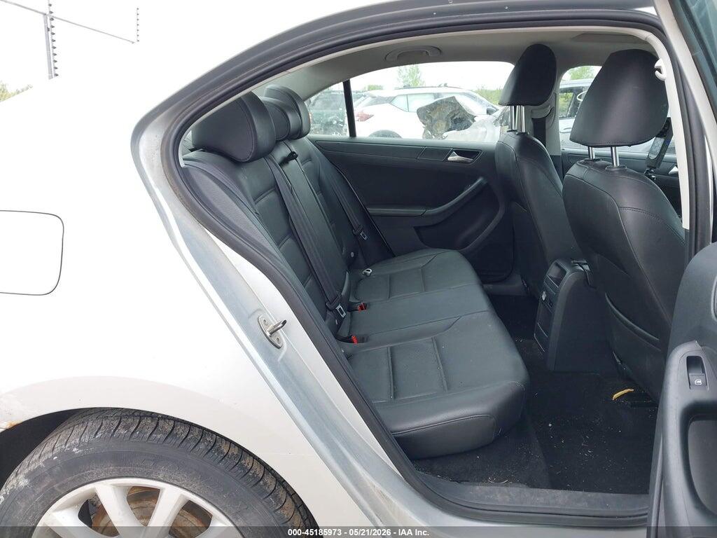 3VWDX7AJXBM303541 2011 VOLKSWAGEN JETTA photo no. 8