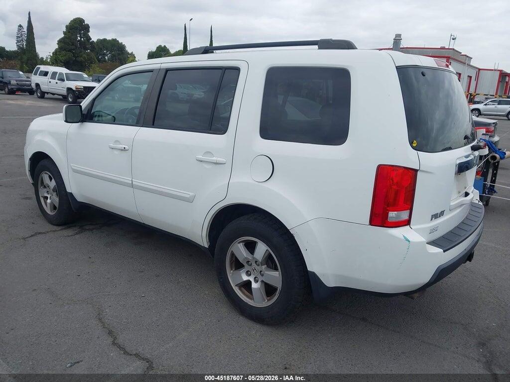 5FNYF4H55BB045626 2011 HONDA PILOT photo no. 3