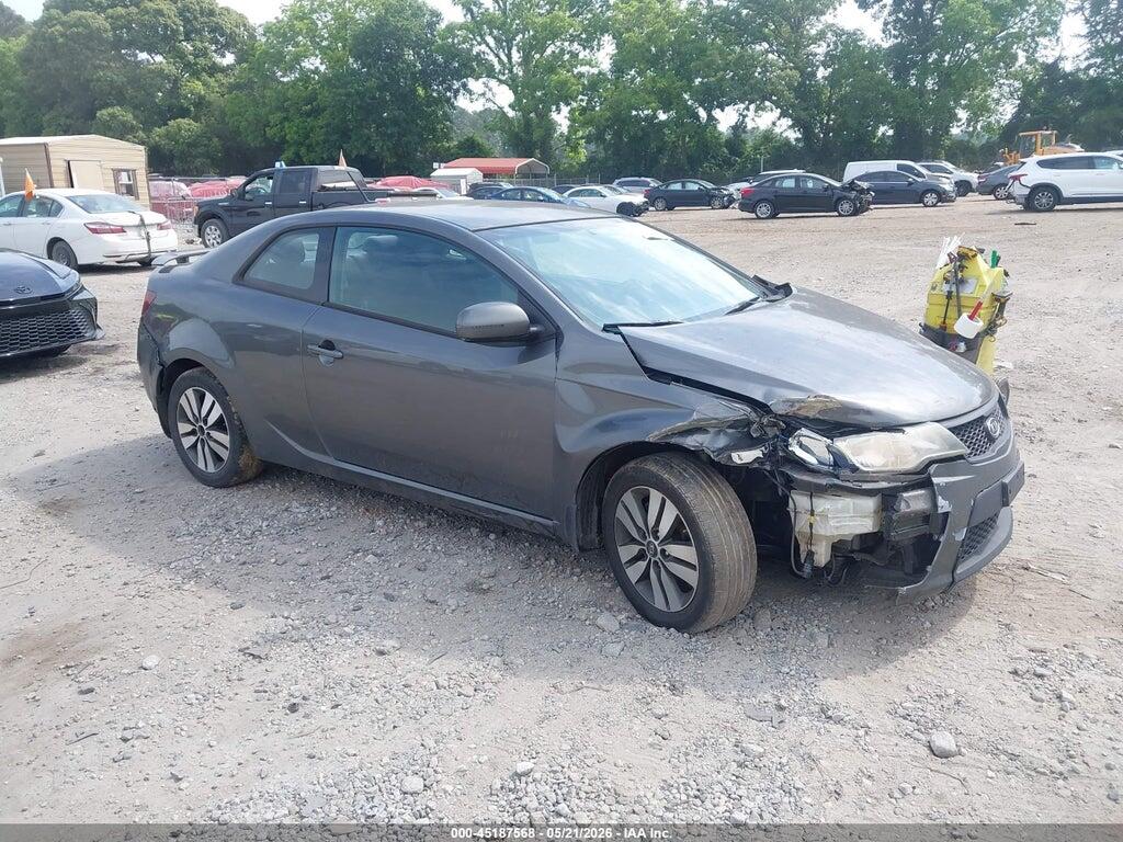 KNAFU6A23D5743128 2013 KIA FORTE KOUP photo no. 1