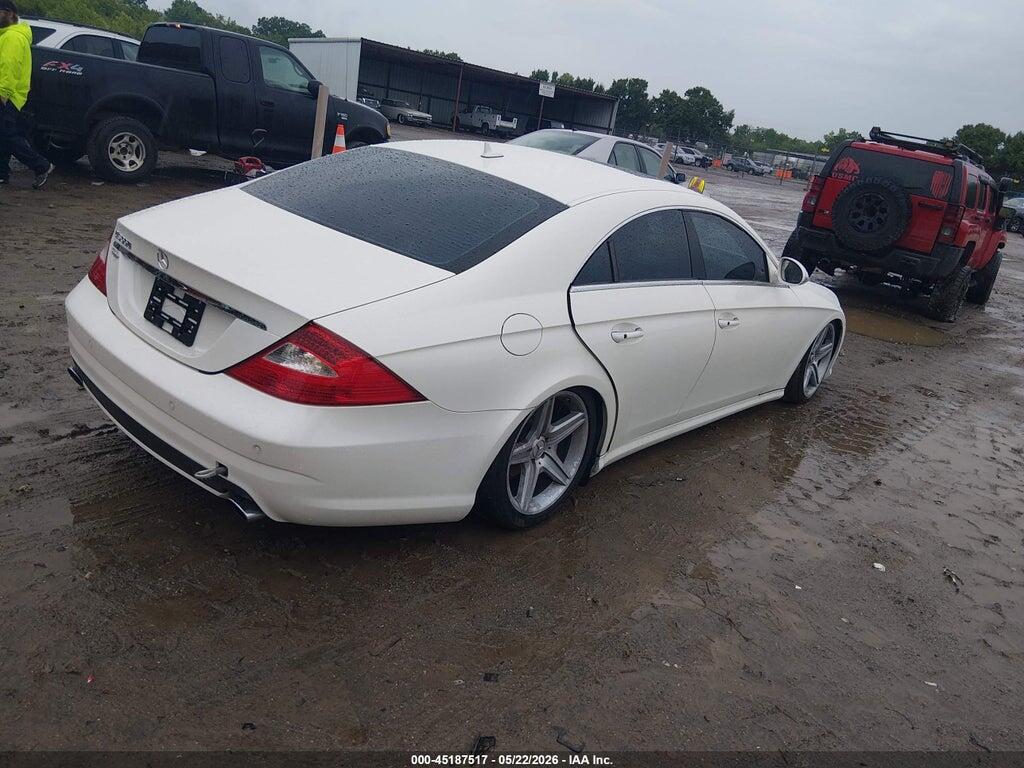 WDDDJ72X48A127640 2008 MERCEDES-BENZ CLS 550 photo no. 4