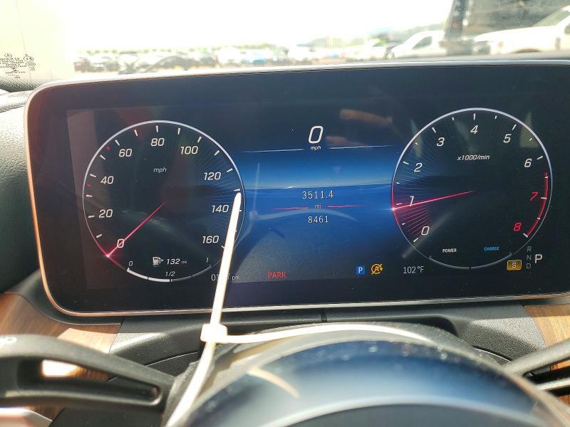 2023 MERCEDES-BENZ C 300 — Фото 9 из 12